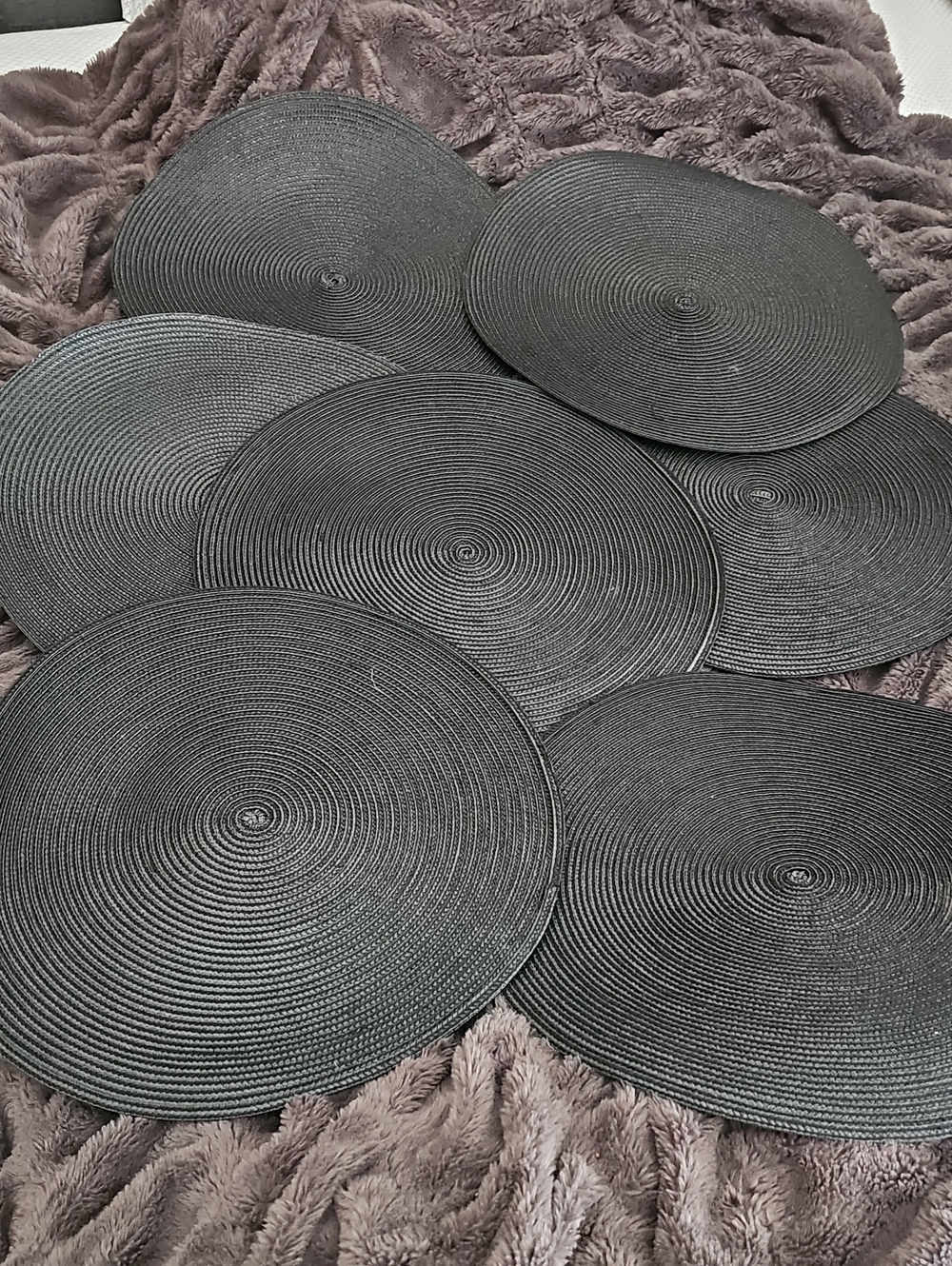 Mikasa Black Round Woven Placemats - Set of 6